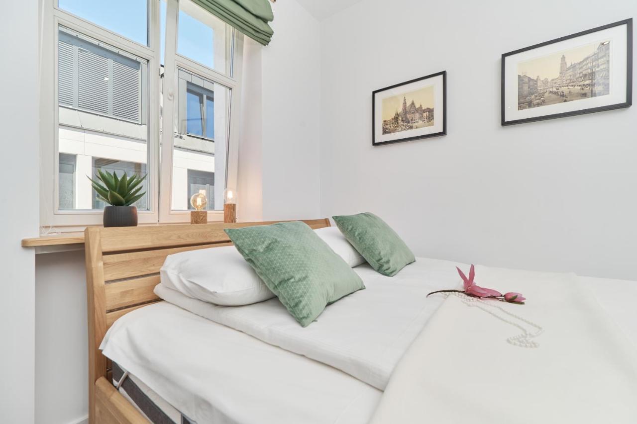 City Center Studio Wroclaw By Noclegi Renters Ngoại thất bức ảnh